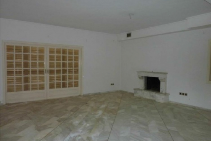 Haus, 225m², Aigio (Achaia), 160.000 € | Cerved Property Services S.A.