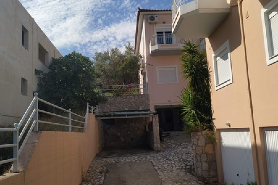 Haus, 204m², Malesina (Fthiotida), 240.000 € | Cerved Property Services S.A.