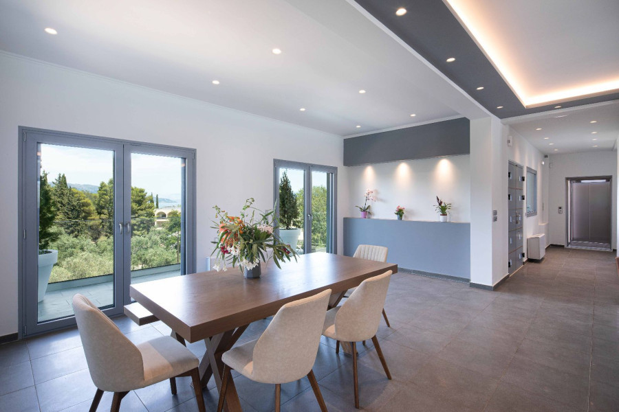 Haus, 436m², Korfu-Stadt (Korfu Präfektur), 2.700.000 € | Property 4U Real Estate