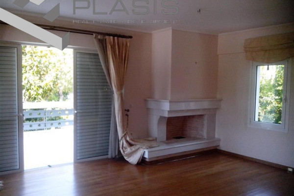 Haus, 320m², Penteli (Athen Nord), 900.000 € | Plasis Real Estate + Development