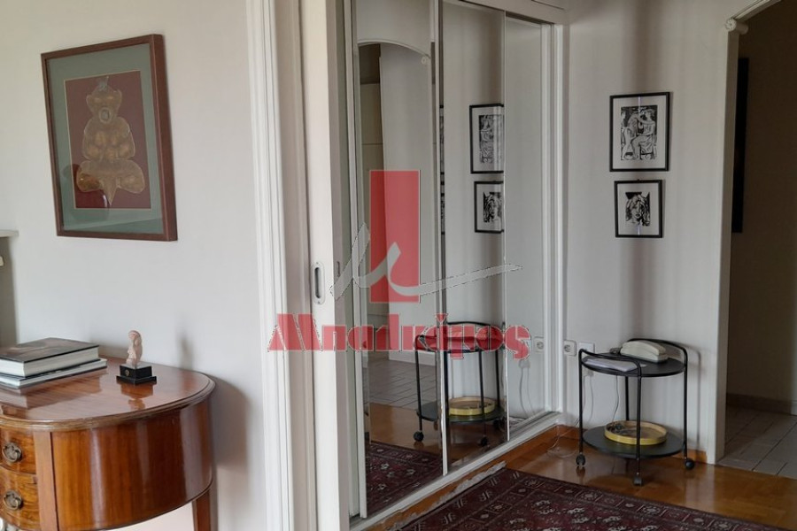 Apartment, 115m², Attica (Athens Center), 1.200 € | Balkamou Real Estate