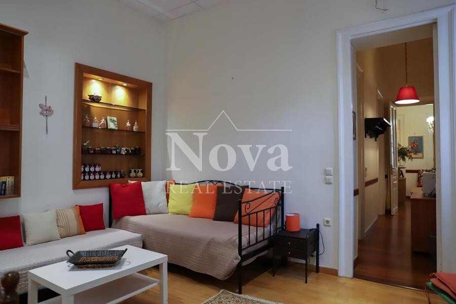 Wohnung, 130m², Exarcheia - Neapoli (Athen Zentrum), 750.000 € | NOVA REAL ESTATE