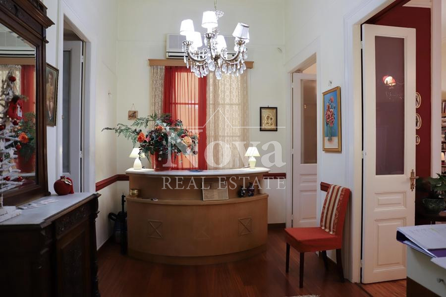 Wohnung, 130m², Exarcheia - Neapoli (Athen Zentrum), 750.000 € | NOVA REAL ESTATE
